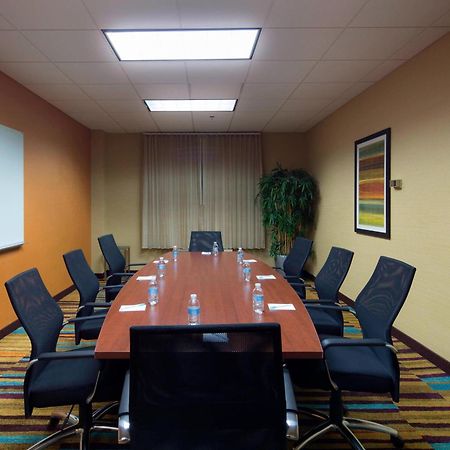 Fairfield Inn & Suites By Marriott Newark Liberty International Airport Exterior foto